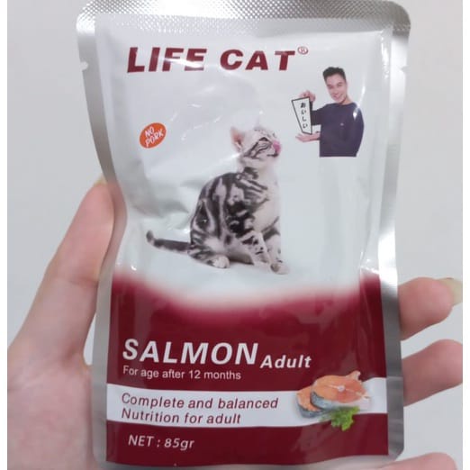 Life cat Pouch 85 gram / Cat food / Makanan basah kucing / life cat tuna / life cat salmon / life cat chicken