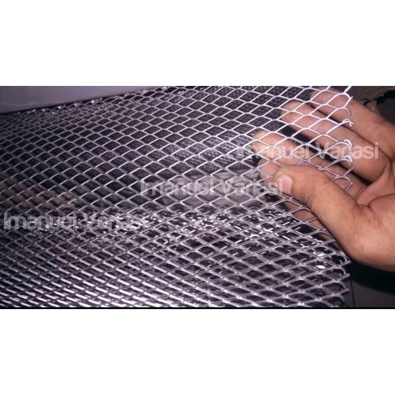 Ram / Kawat Alumunium / Kawat Nyamuk ( Bemper Mobil )