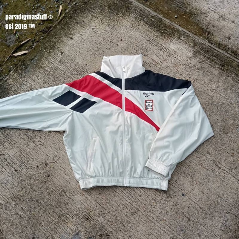 jaket reebok classic