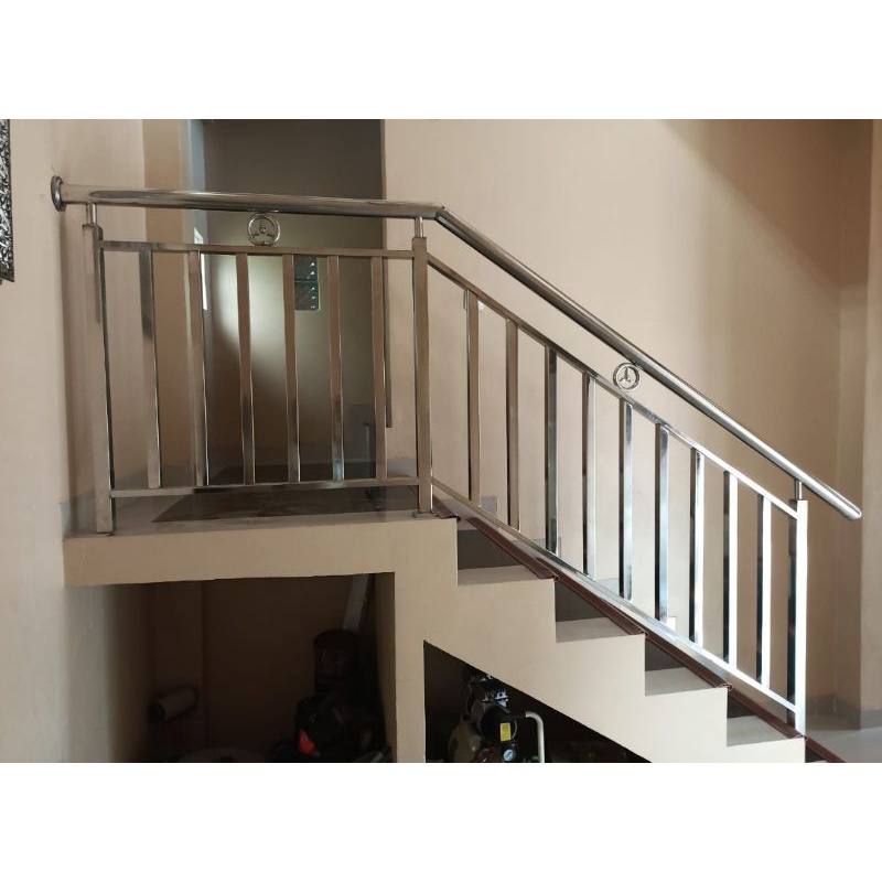 Railing tangga stainless steel