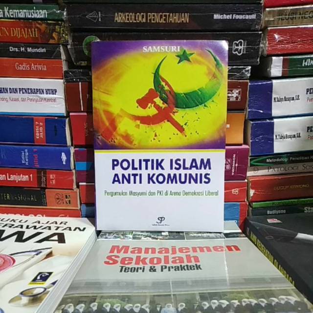 Politik islam anti komunis