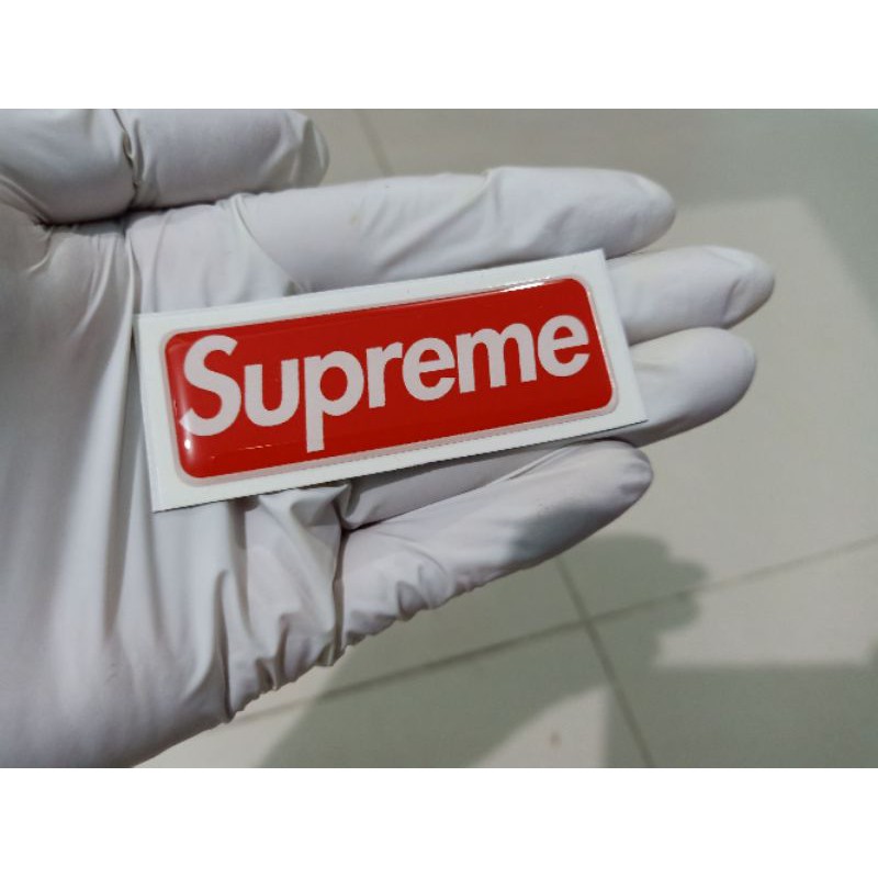 

Stiker timbul lentur Supreme