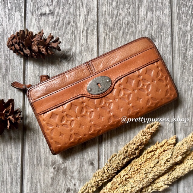DOMPET FOSSIL MADDOX EMBOSSED WALLET