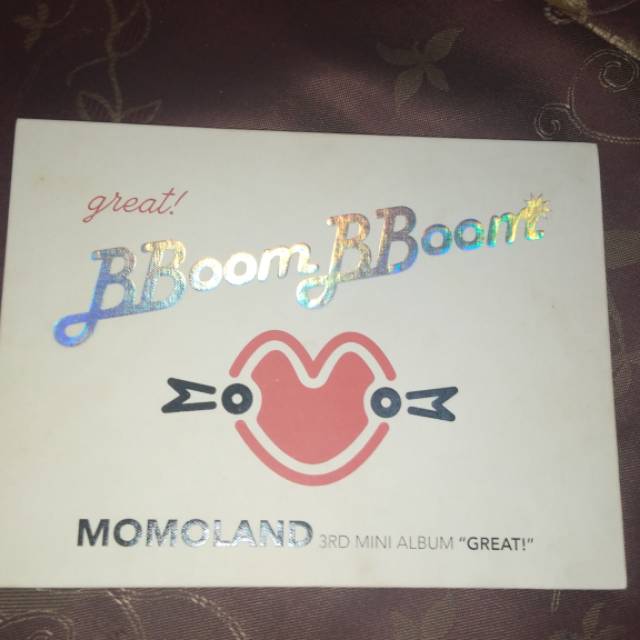 Album Momoland Bboom Bboom