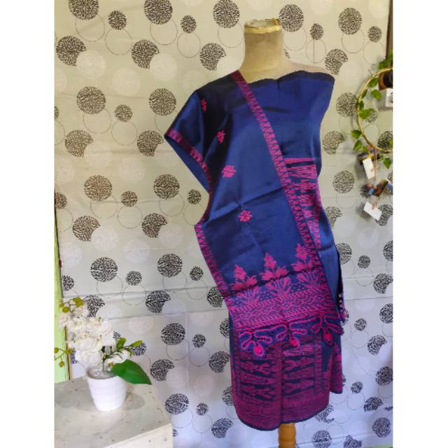 Songket Silungkang plus rendo koto gadang