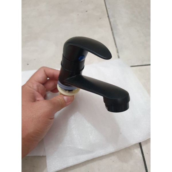Kran wastafel hitam black / chrome promo murah