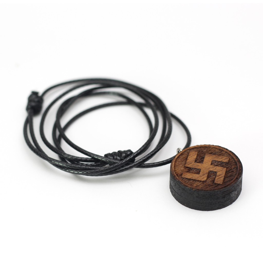 Kalung Swastika