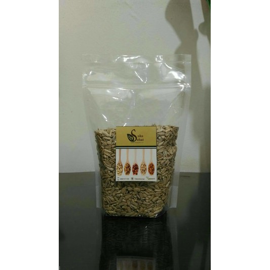 

Sunflower Seeds Organik -1kg ( Kuaci Kupas - Biji Bunga Matahari )