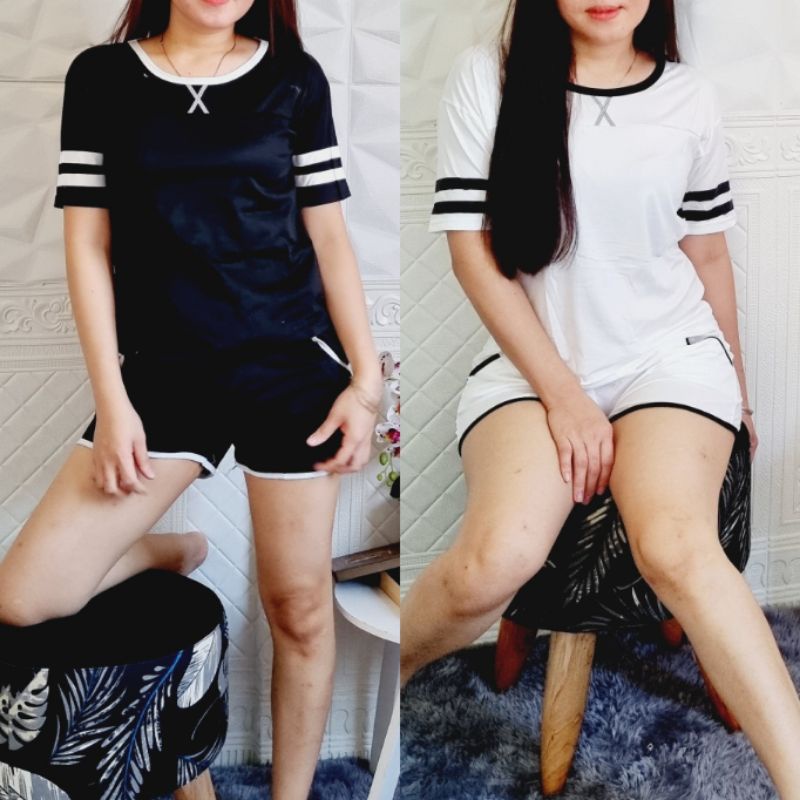 STELAN HOT PANTS IMPORT STRIPS / BAHAN KAOS IMPORT / JAHITAN RAPI  /BAHAN BAGUS