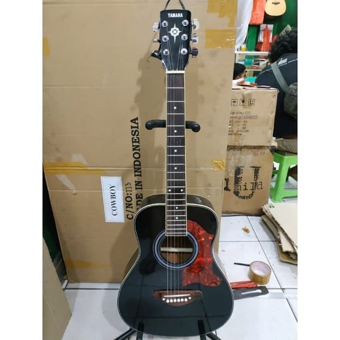 Gitar Akustik Yamaha Ukuran 3/4 Hitam Bonus Pick + Capo