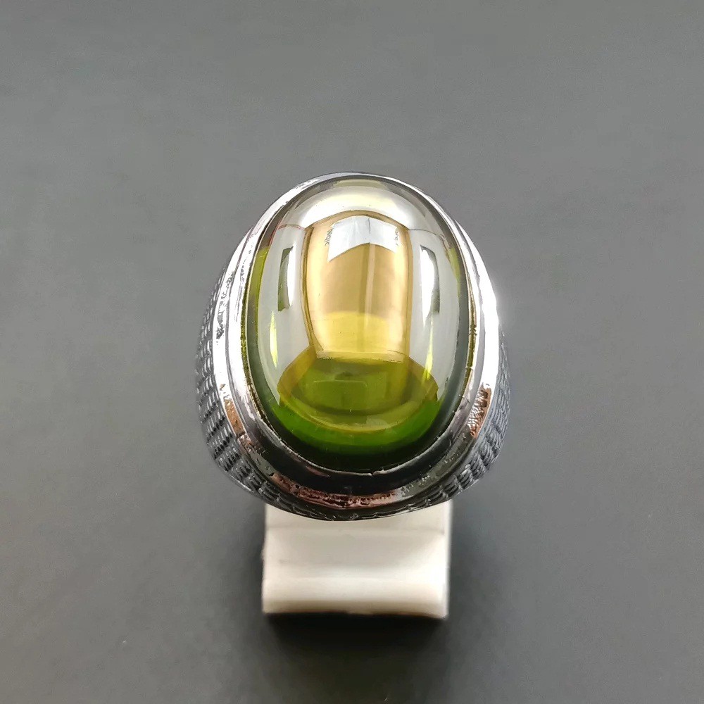 Cincin Batu Peridot Super Bening Dengan Ring Tanam Anti Luntur Lebih Simpel Dan Berkelas