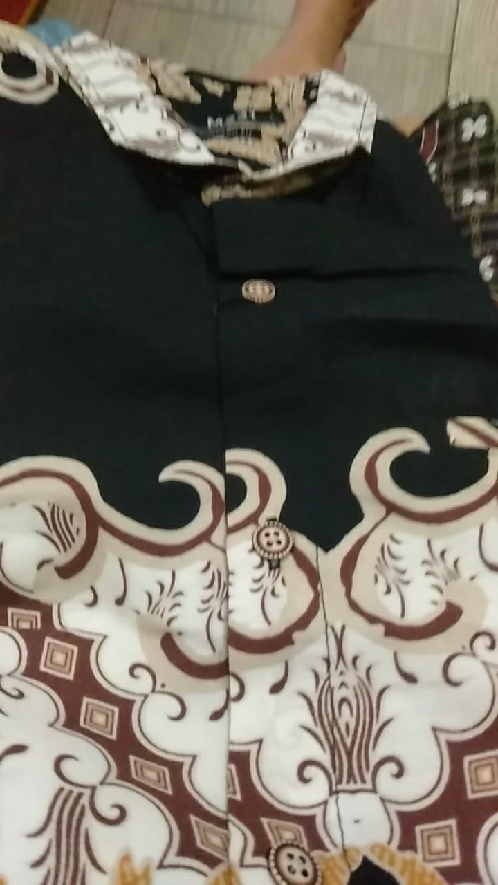 M231 Kemeja Pria Batik Panjang Hitam 1698