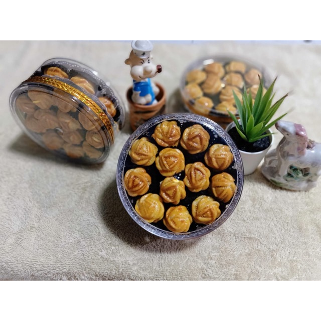 

Nastar Rose Toples