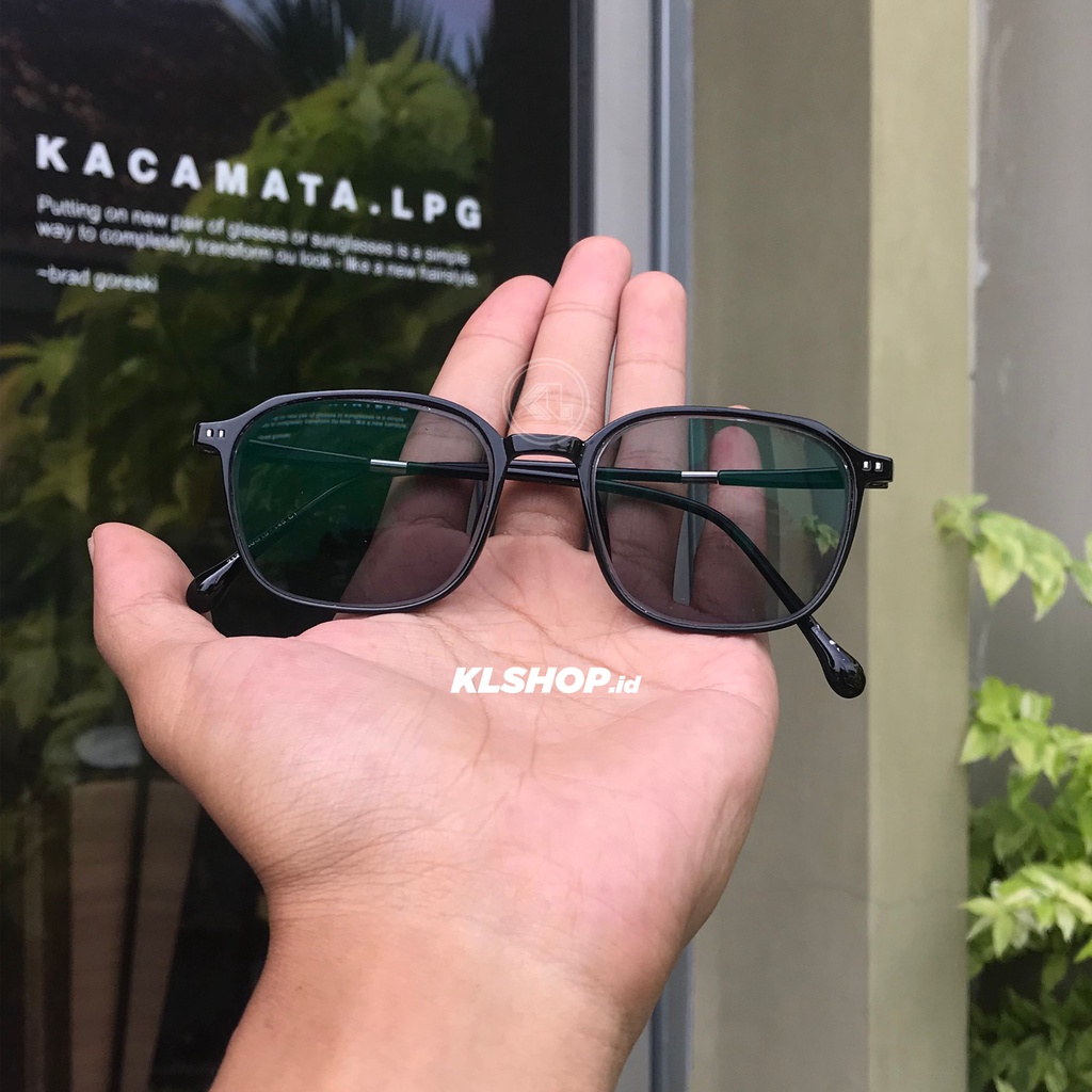 KACAMATA PHOTOCHROMIC LENTUR SIMPLE KOTAK DIOR AB2127