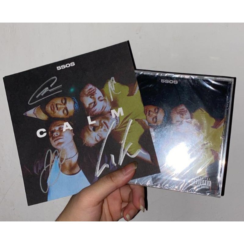 CALM SIGNED CD 5 SECONDS OF SUMMER 5SOS