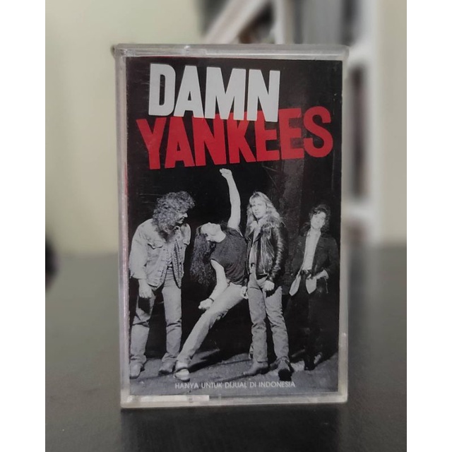 Kaset Pita Damn Yankees