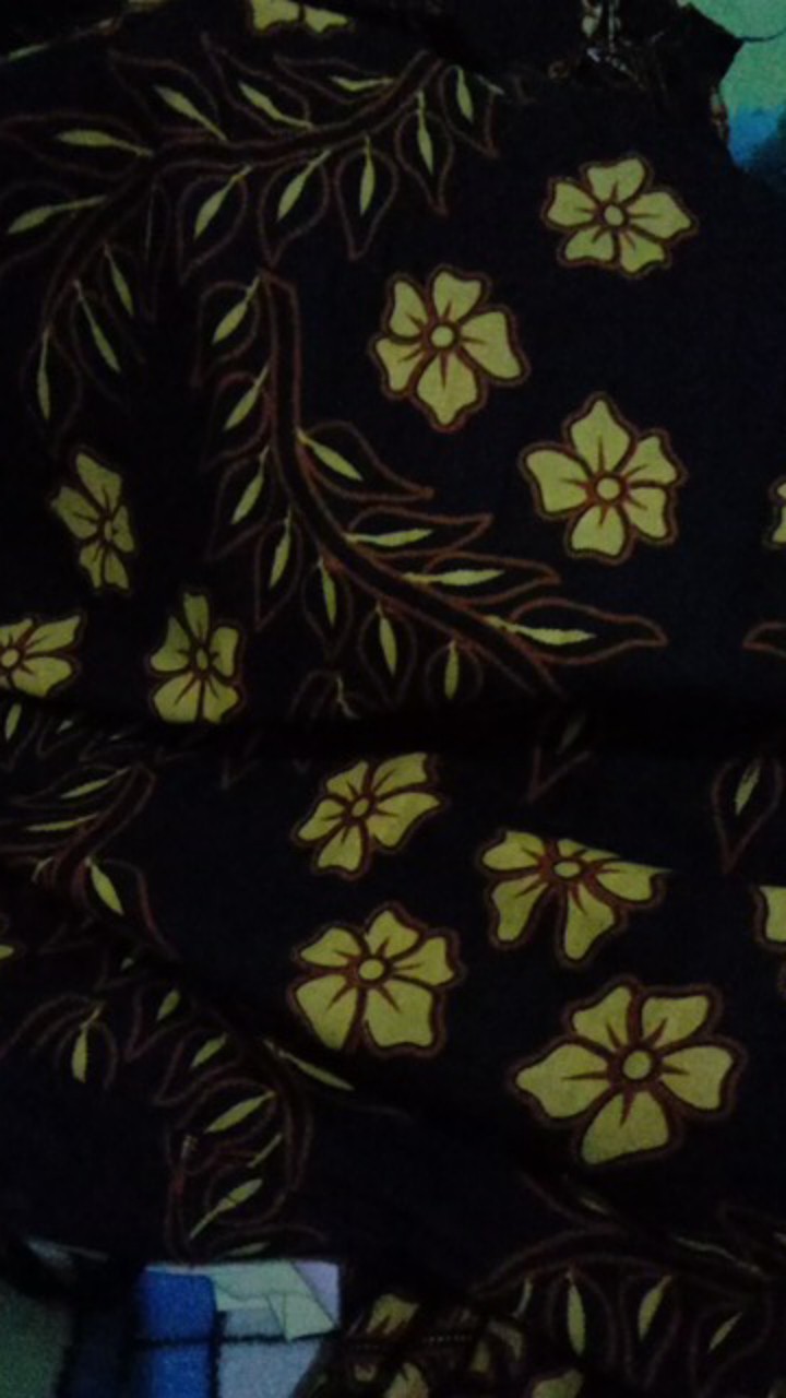 Batik Couple Keluarga Sania Ruffle Ori Ndoro Jowi Dnt Motif Manuk Tarung Kuning