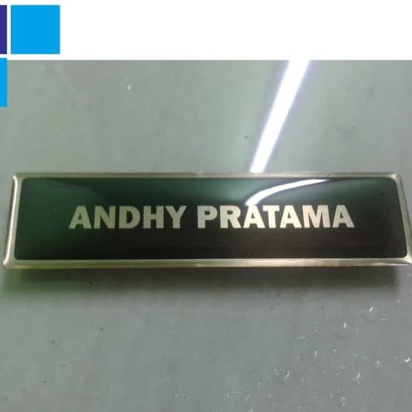 

Produk Unggulan Custom Nama Dada Papan Nama Dada Name Tag 2Cm X 8Cm Kuningan Peniti Limited