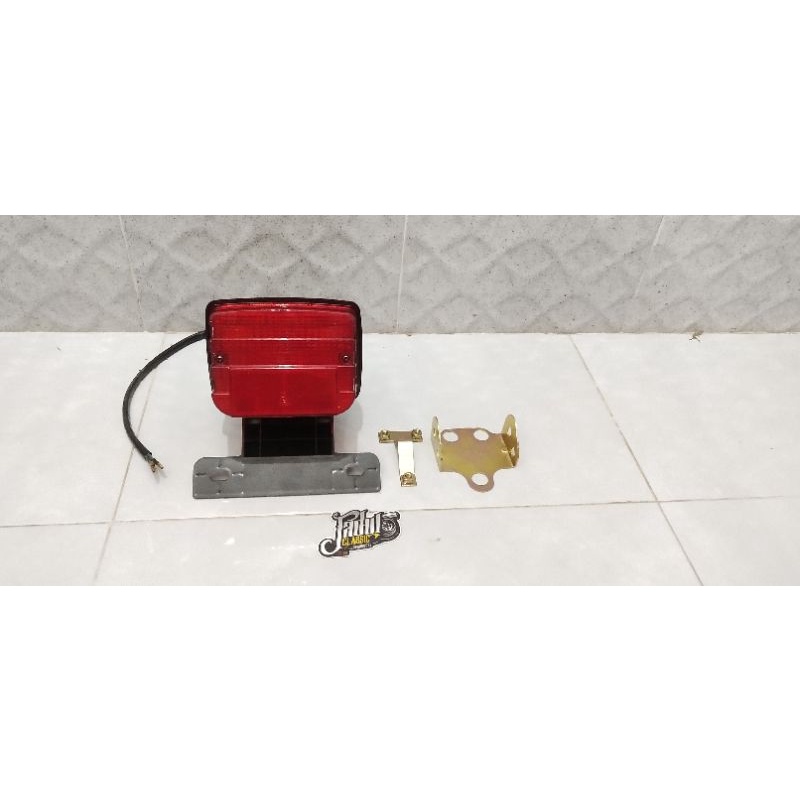 Pangkon set mika reflektor lampu rem belakang honda win 100
