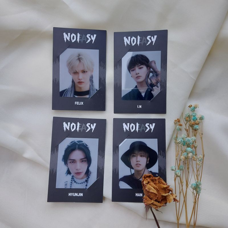 Stray Kids Noeasy POB Frame Photocard