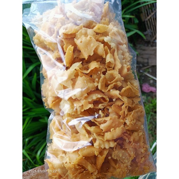 

Kue bawang/Renyah/gurih