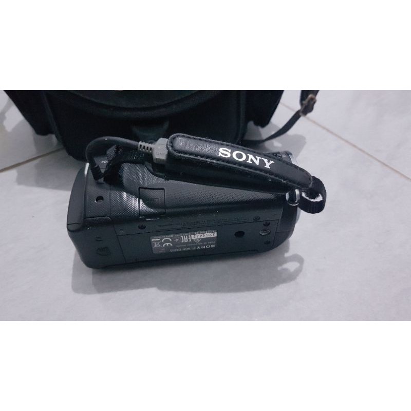 Handycam Sony HDR CX-405 (second)