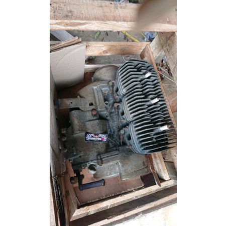 MESIN KH250 MESIN SEGLONDONG KAWASAKI KH250 3 SILINDER 2TAK