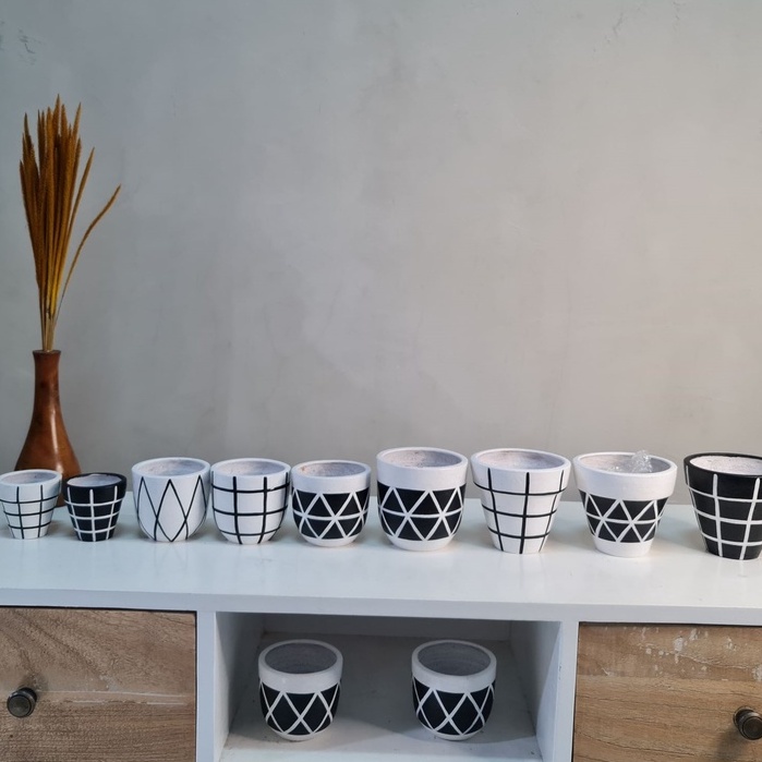 Pot Lukis Diameter 6-7 cm l Pot Lukis Gerabah l Vas Tanah Liat l Cover Pot Gerabah Sukulen l Pot Bun