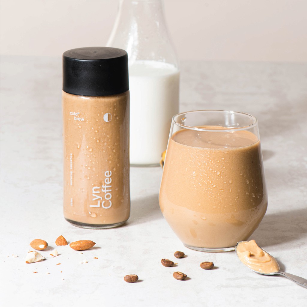 

LYN COFFEE Morning Smoothie