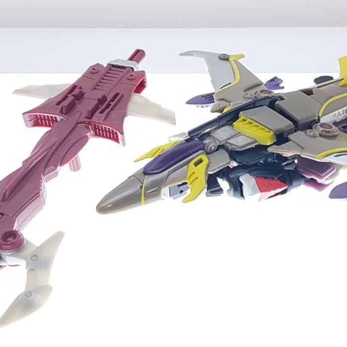 Starscream Deluxe Class Transformers TFP Beasthunters