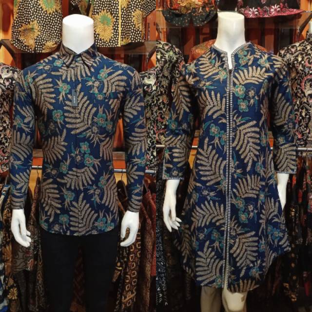 MEN SALE Kemeja Batik Slimfit Modern Best Quality Atasan Couple standar Butik motif daun navy