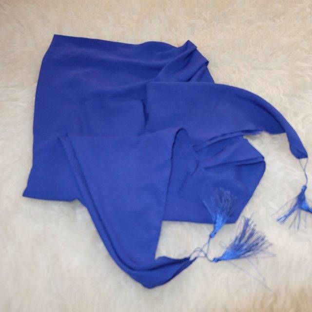 

SEGITIGA INSTANT TASSEL