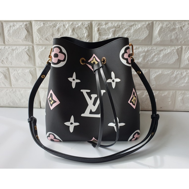 TAS WANITA BRANDED ELVI VUITTON NEONOE BUCKET BLACK / WHITE LEATHER