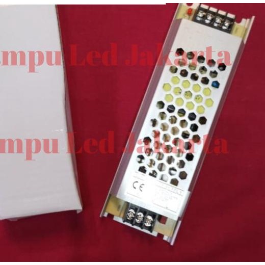 Adaptor dc 12v 5a. Adaptor trafo cctv 12v 5a. Trafo dc 12v slim 5a