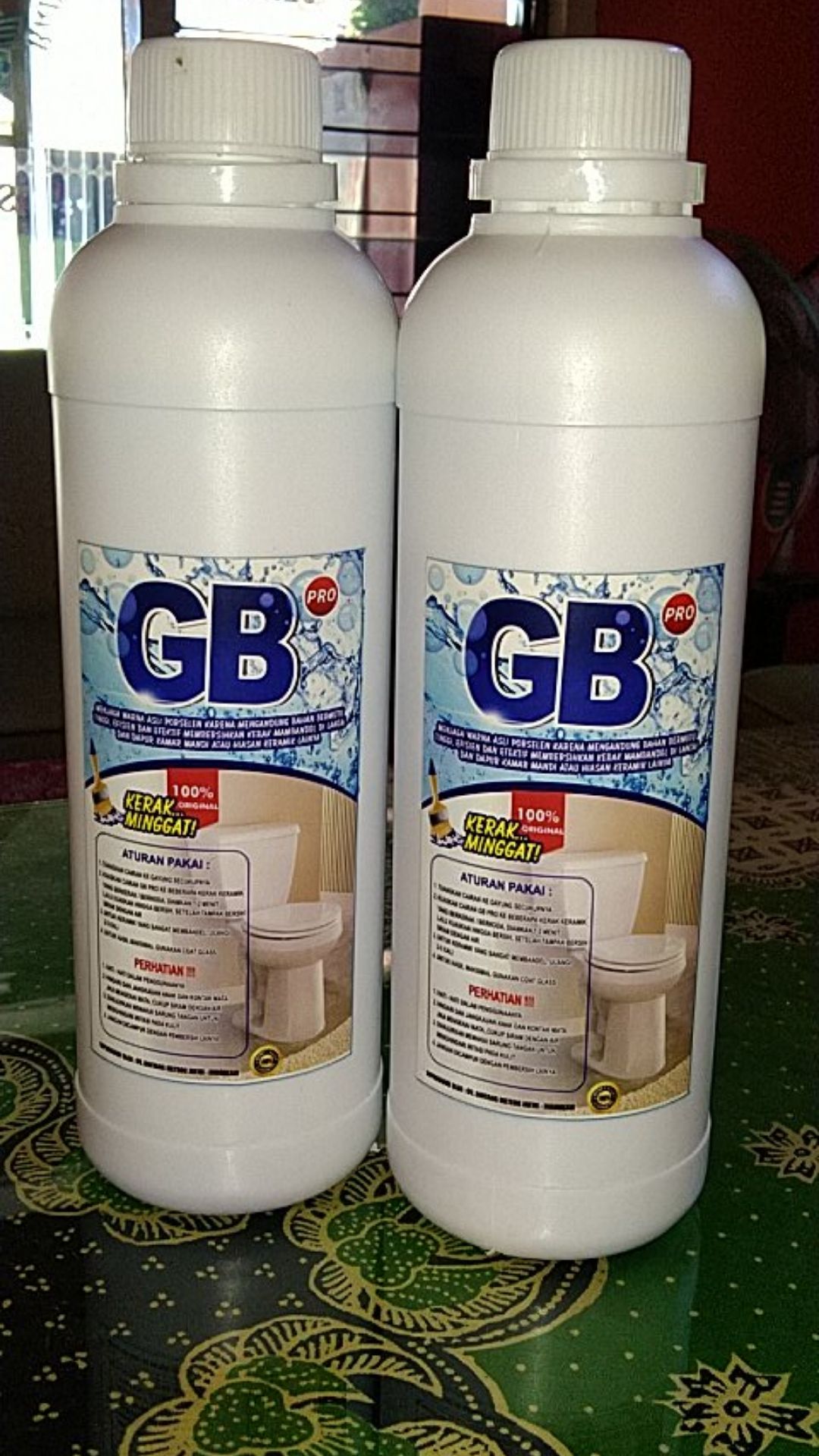 Glisbers Pembersih Keramik