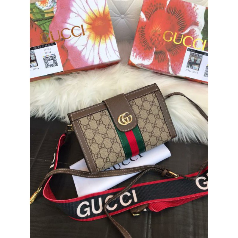 GUCCI SLING
