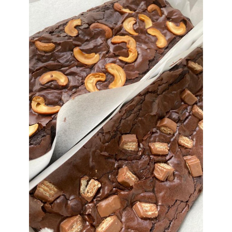 

Fudgy brownies appetita melted kitkat