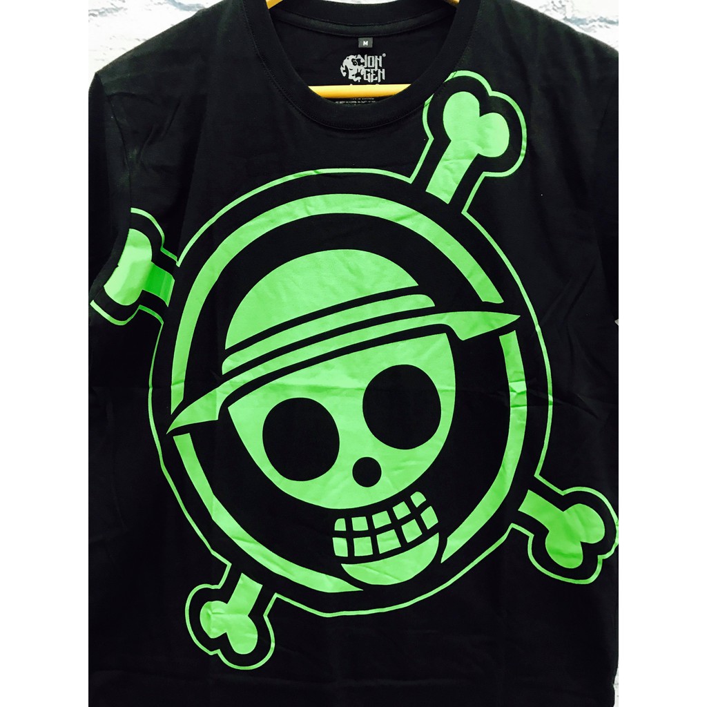 Kaos Onepiece Mugiwara Logo Green