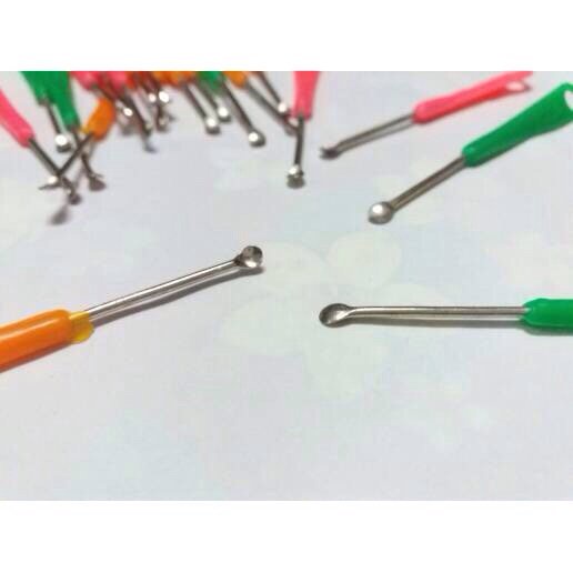 Korek Kuping Besi Handel Plastik - Paket per 5pcs