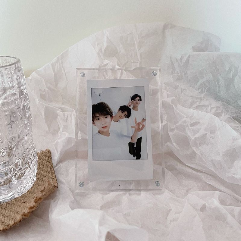 Acrylic Photo Stand / Pigura Akrilik untuk Photocard / Polaroid