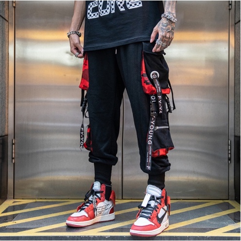 CELANA CARGO PANTS 2022 TERBARU KATUN 100%,CELANA TALI HITAM EMPAT KULOT SAKU KANCING BERLUBANG,MODEL SAKU RITSLETING,CELANA PRIA DAN WANITA COCOK UMUR 18-35,BUTTON POCKET PANJANG CARGO PANTS