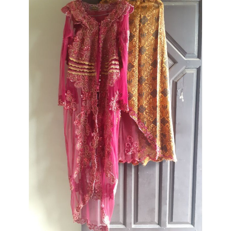 kebaya perpisahan/kebaya wisuda/kebaya hijab