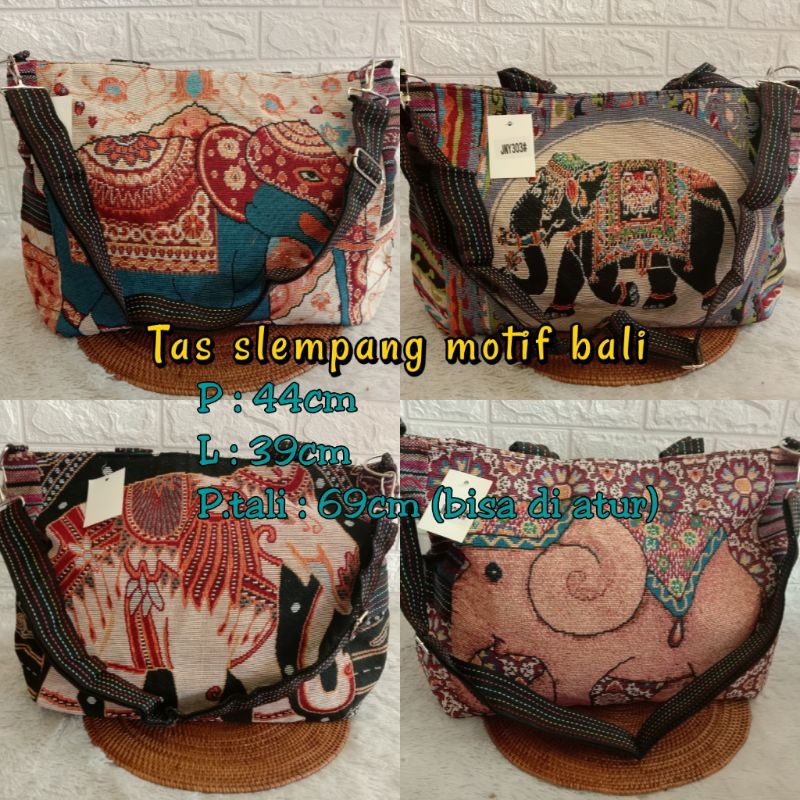 Tas slempang motif bali