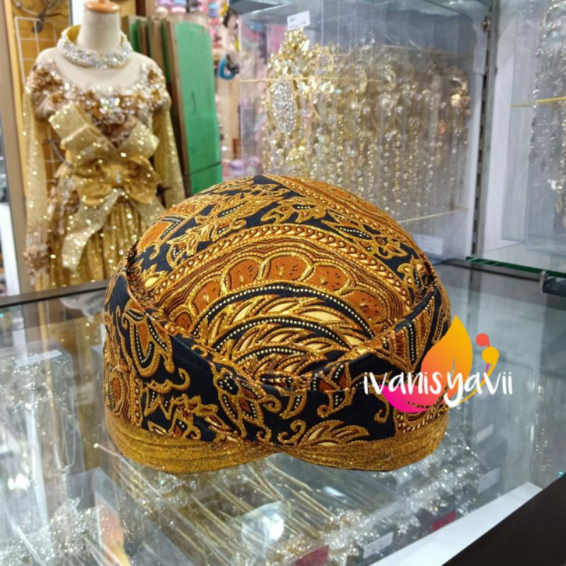 Blangkon Pengantin Prodo SOLO/ SUNDA, Motif Semen Romo