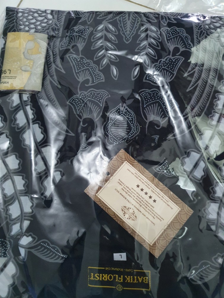 Abhinaya Pendek Kemeja Batik Pria Full Furing Bahan Katun Sragenan