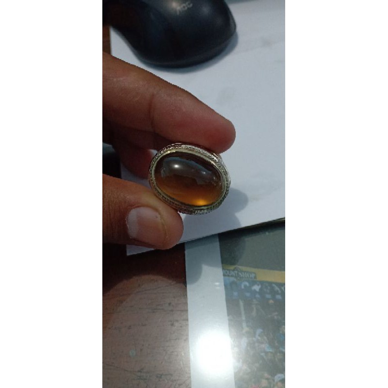 batu solar Padang change color