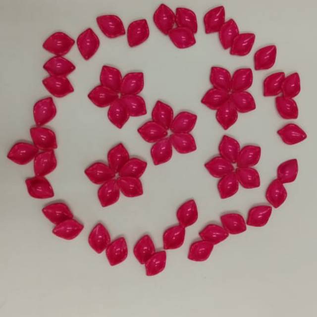 Kelopak Akrilik Bunga Mawar Model Sekop Magenta S298