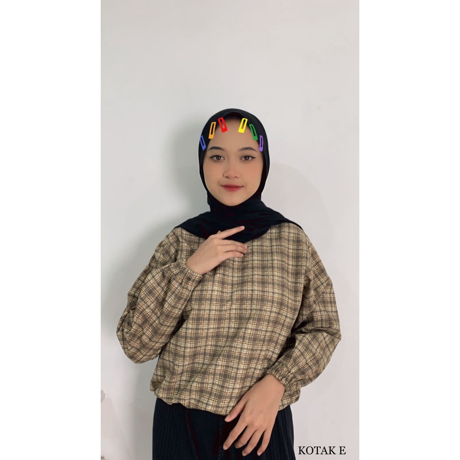 BEFAST - ZFS OOTD Wanita Blouse YOGIE / TINCA TARTAN BLOUSE / OOTD Wanita Pakaian Blouse / Blouse Keluaran Terbaru / Bloue Motif Kotak-Kotak / Hem Blouse Kekiniaan Remaja Wanita / Trendy