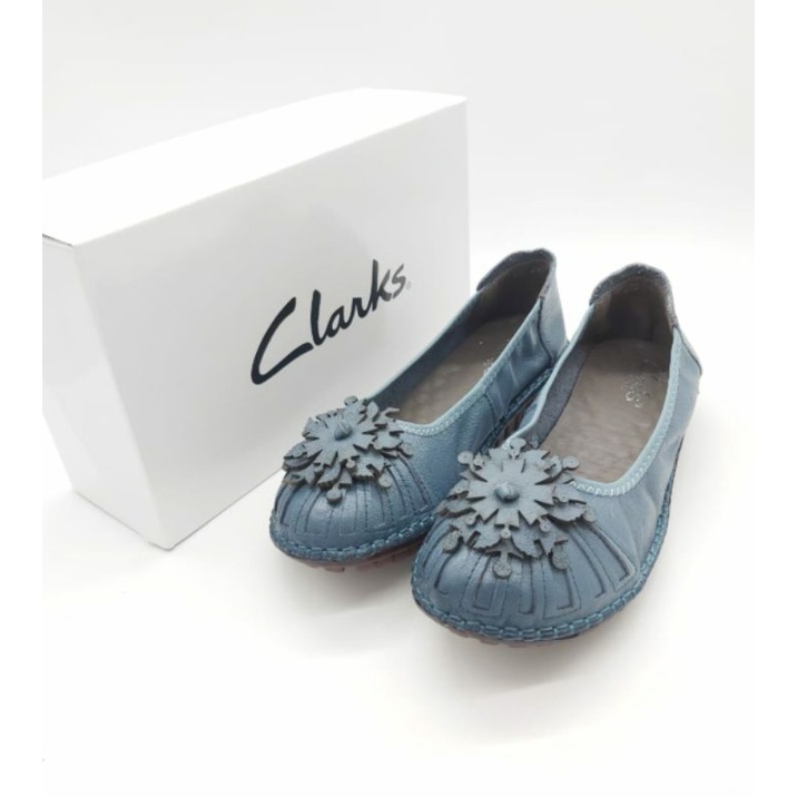 Clarks flat bunga mote RG 879