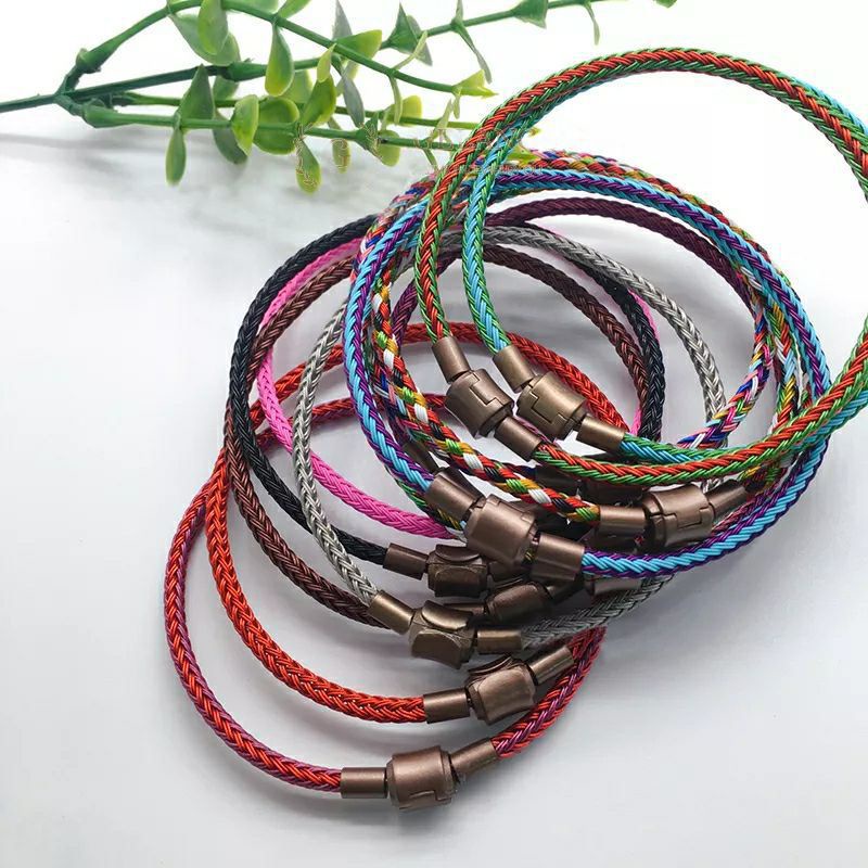 Gelang Tali Kawat Pengait Bronze Anti Air Gelang Inisial Liontin Huruf Pria Dan Wanita